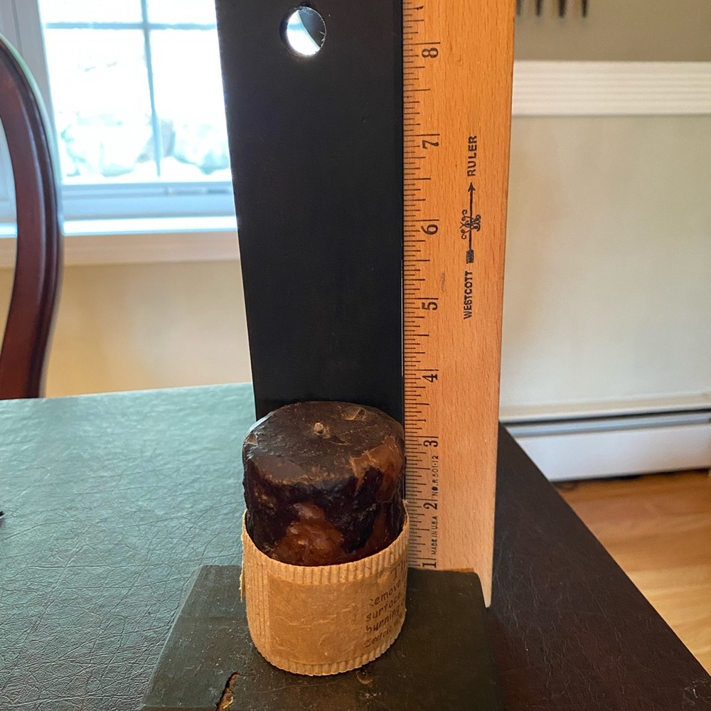 Candle holder